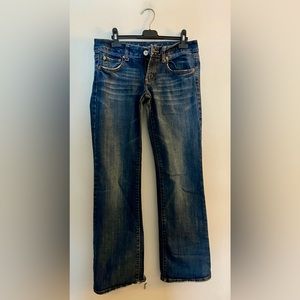 American Eagle favorite boyfriend jeans size 6